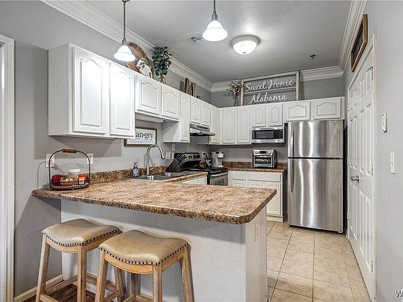 4th image of 303 Helen Keller Blvd APT A212