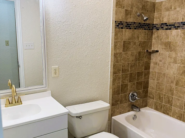 6406 Willow Springs Dr — Photo 12