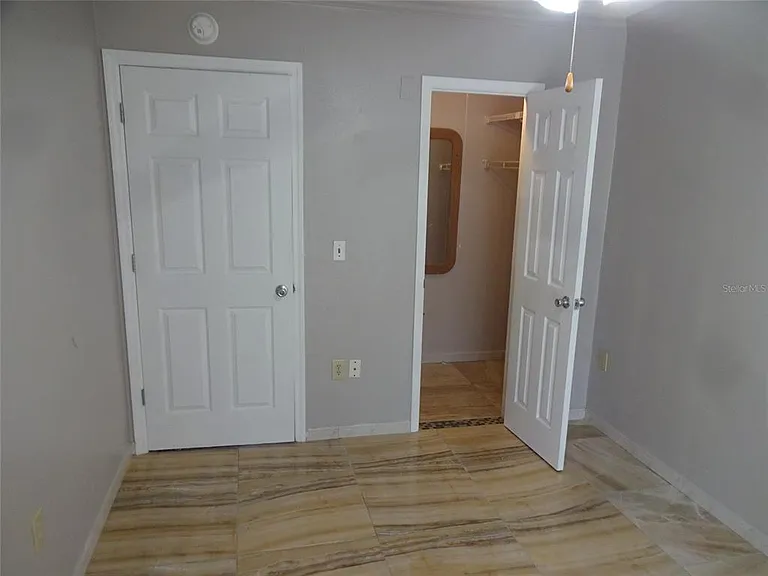 123 Blue Point Way #100 — Photo 10