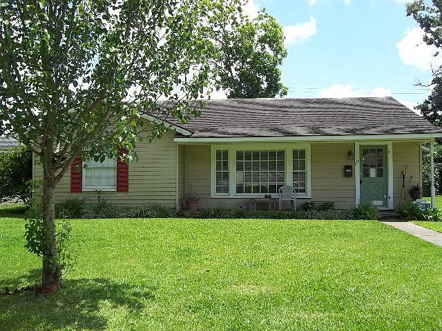 1st image of 3524 Platt Ave