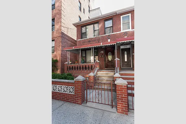 Rented by Stribling | media 13