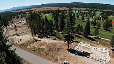 3rd image of 358 Sunshine Dr