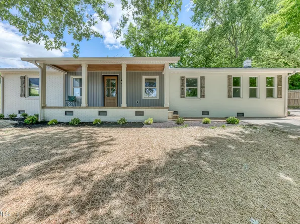 545 J A Hodge Rd, Piney Flats, TN 37686
