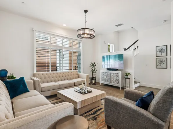 1703 Quill Aly, Sacramento, CA 95811