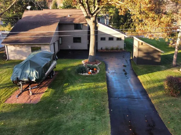 W11082 Rodney Drive, Lodi, WI 53555