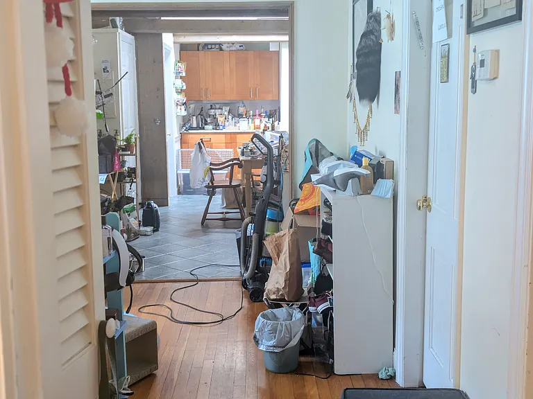72 Cushing St #1 — Photo 4