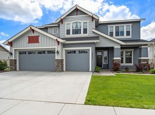 3037 W Tubac Dr, Meridian, ID 83646