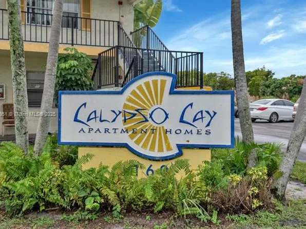 4160 NW 21st St #214-F, Lauderhill, FL 33313