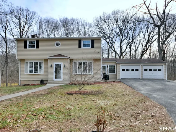21 Maple Drive, Prospect, CT 06712