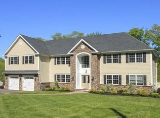 475 Bayberry Rd, Bridgewater, NJ 08807