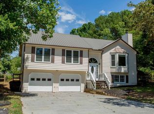 13 Dawn Dr SE, Cartersville, GA 30121