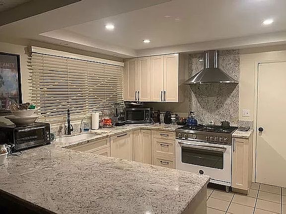 5th image of 6005 Paseo Canyon Dr