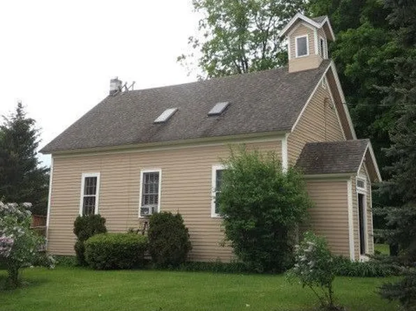 570 Old State Rd, Canton, NY 13617