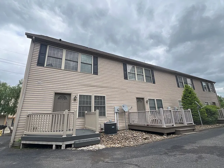 4 Pineview Pl — Photo 18