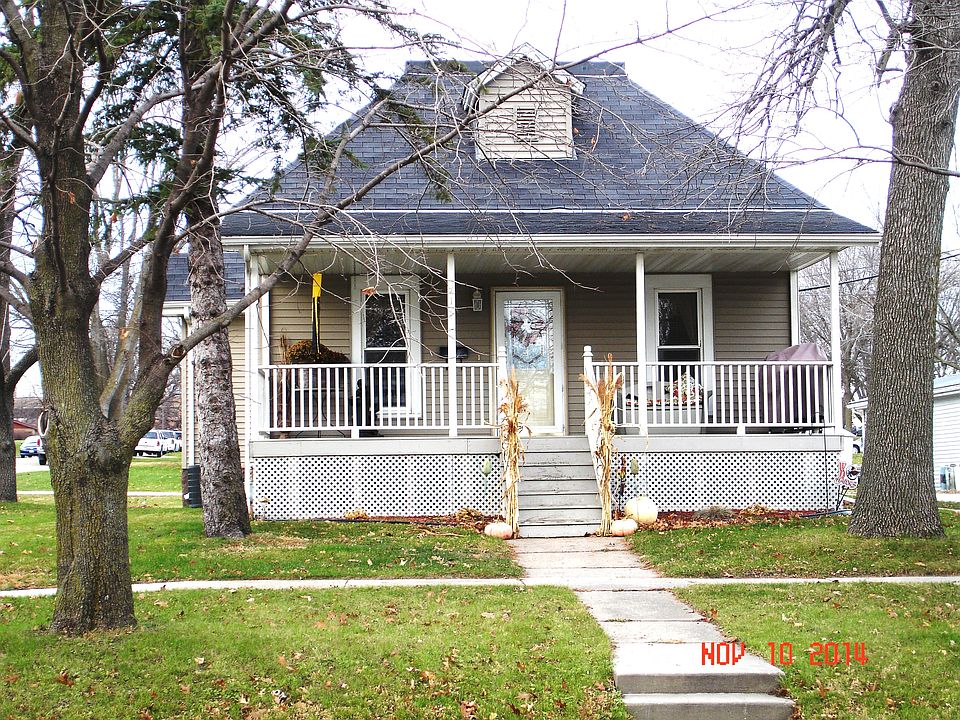 1st image of 713 W Marion St