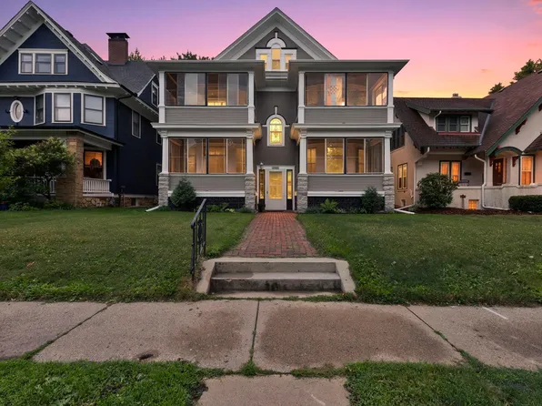 1032 Portland Ave, Saint Paul, MN 55104