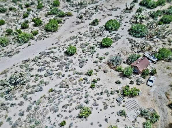 13138 Fort Tejon Rd, Pearblossom, CA 93553