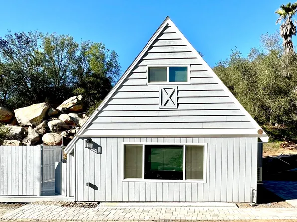 38374 Rainbow Heights Pl, Fallbrook, CA 92028