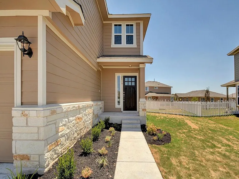 2015 Barker House Cv — Photo 3