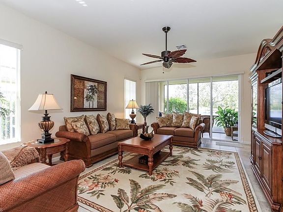 Living Room overlooking Lanai