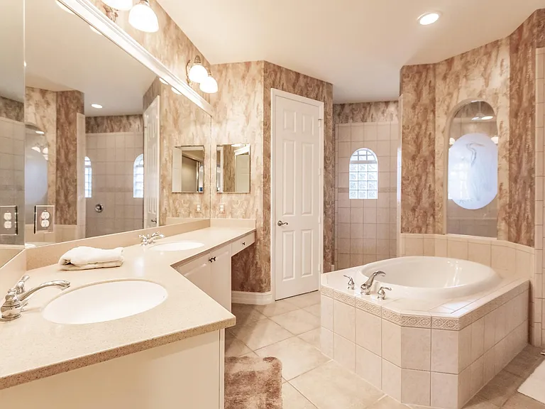 1447 Serenity Cir — Photo 9