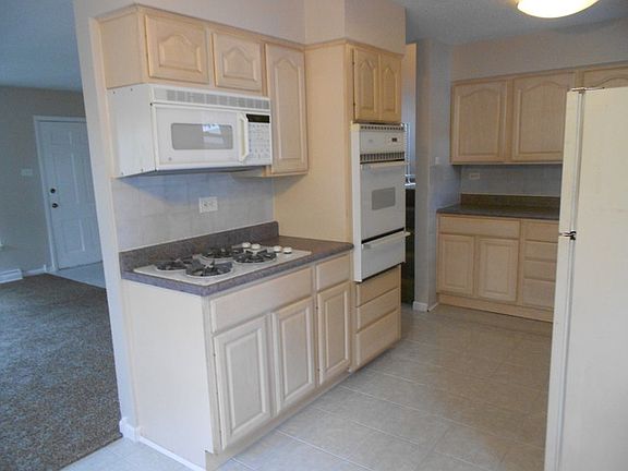 4th image of 17374 S 70th Ave