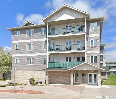 1st image of 2930 Arens Road E #304
