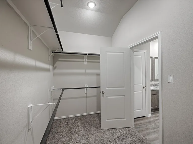 16494 Piper Ln — Photo 5