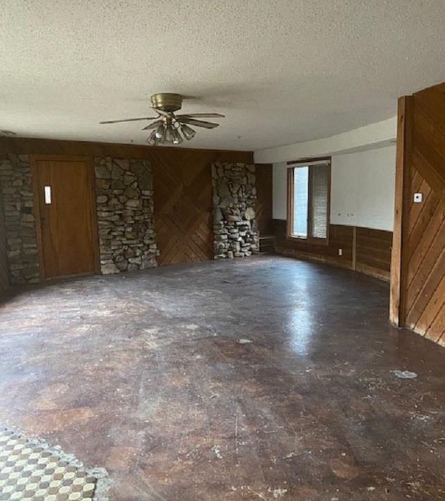 2nd image of 5668 Stacer Rd