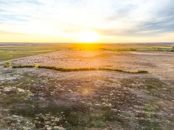 1220 Road, Carter, OK 73627