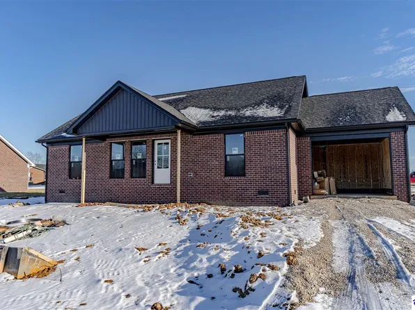 300 Parkers Loop, Hodgenville, KY 42748