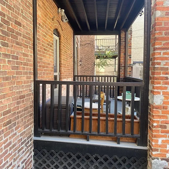 324 Summit Ave #1 — Photo 11