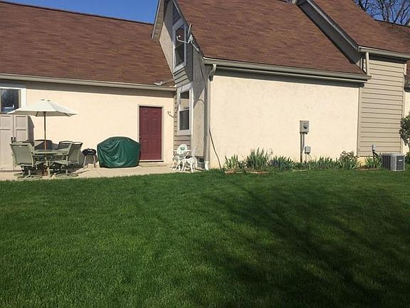 3rd image of 6230 Maryhurst Dr