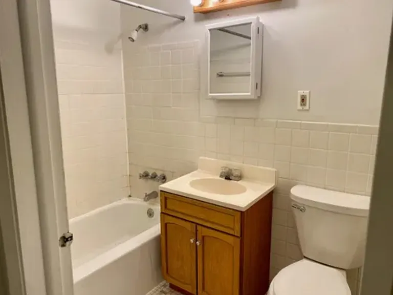 869 Trace Dr #101 — Photo 9