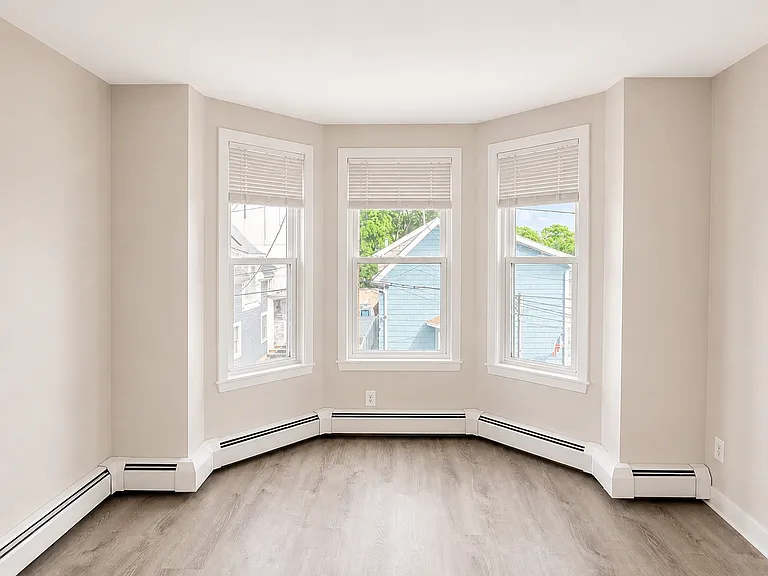 75 Haviland Ave #2 — Photo 9