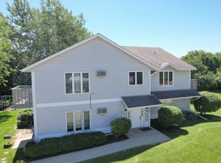 200 Foxdale Dr #11681423, Sun Prairie, WI 53590