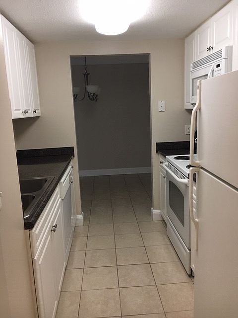1st image of 360 Simmonsville Ave #1205