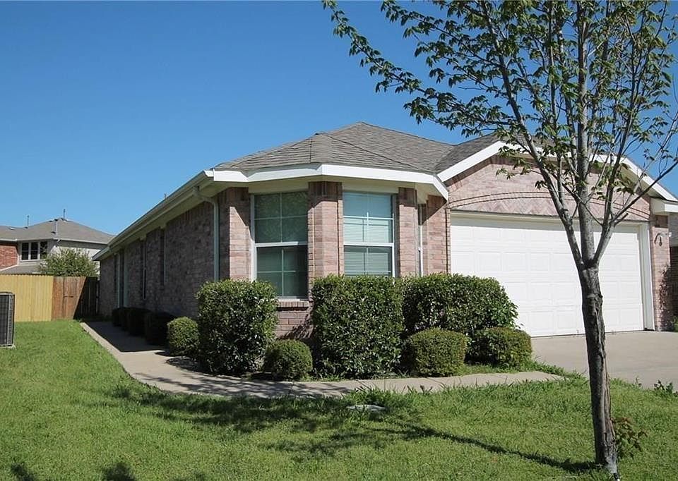 1st image of 8924 Highland Orchard Dr