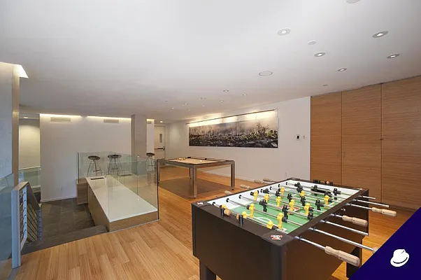 Rented by Level Group | media 41