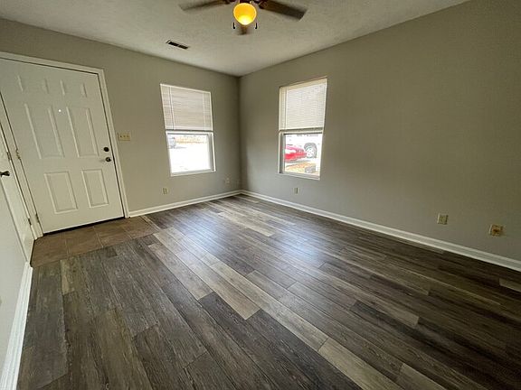 3rd image of 1975 Allison Ln NW #7