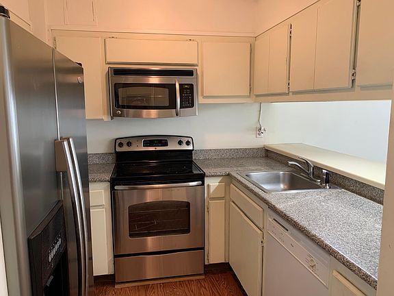 4th image of 900 Bush St APT 618