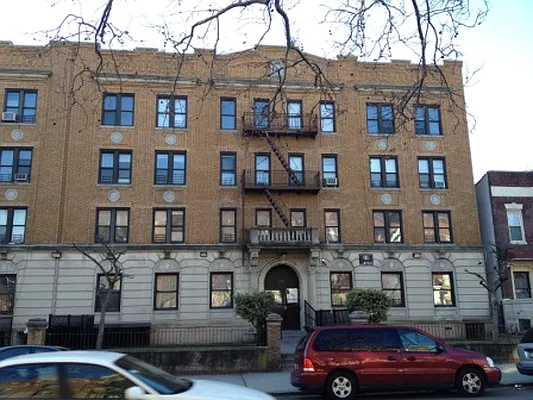 Rented by Standard Realty | media 22