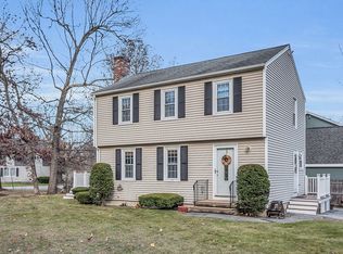 48 Needham St, North Chelmsford, MA 01863