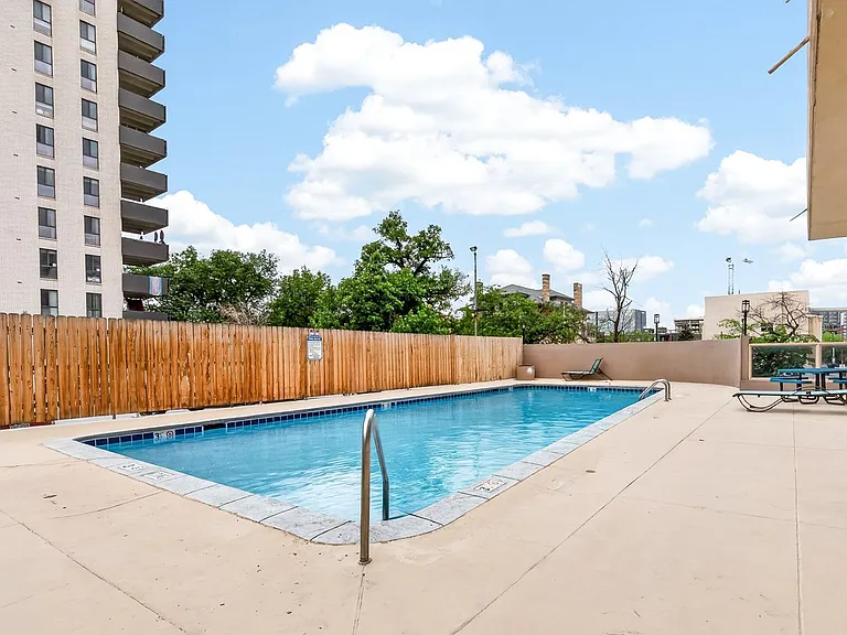 855 N Pennsylvania St #415 — Photo 16