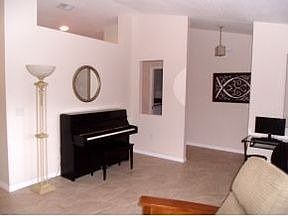 5th image of 1186 Yacht Club Blvd
