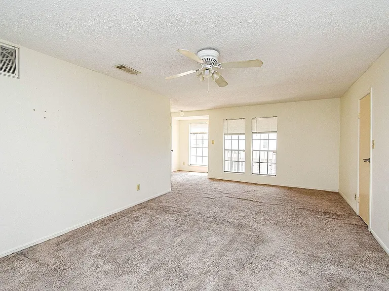 7575 Cambridge St #1004 — Photo 16