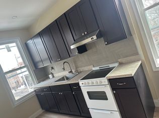 6007 68th Ave FLOOR 2, Ridgewood, NY 11385