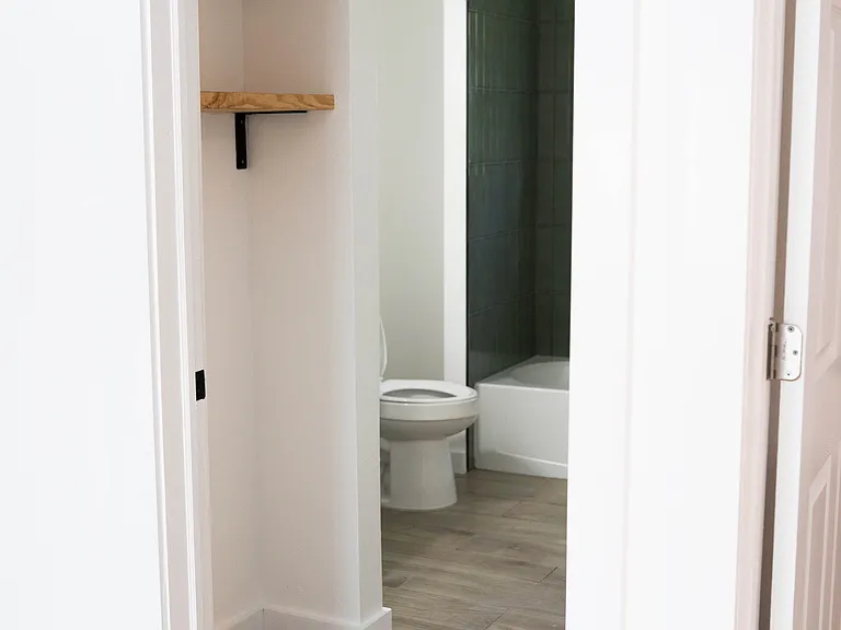 1003 Cypress Ave — Photo 13