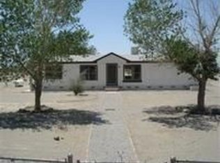 4773 Maplewood Dr, Phelan, CA 92371