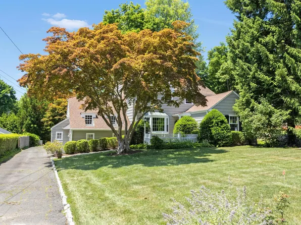 31 Hillside Avenue, Darien, CT 06820